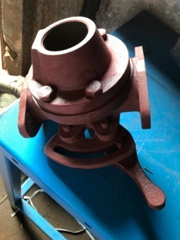 Abrasive metering valve